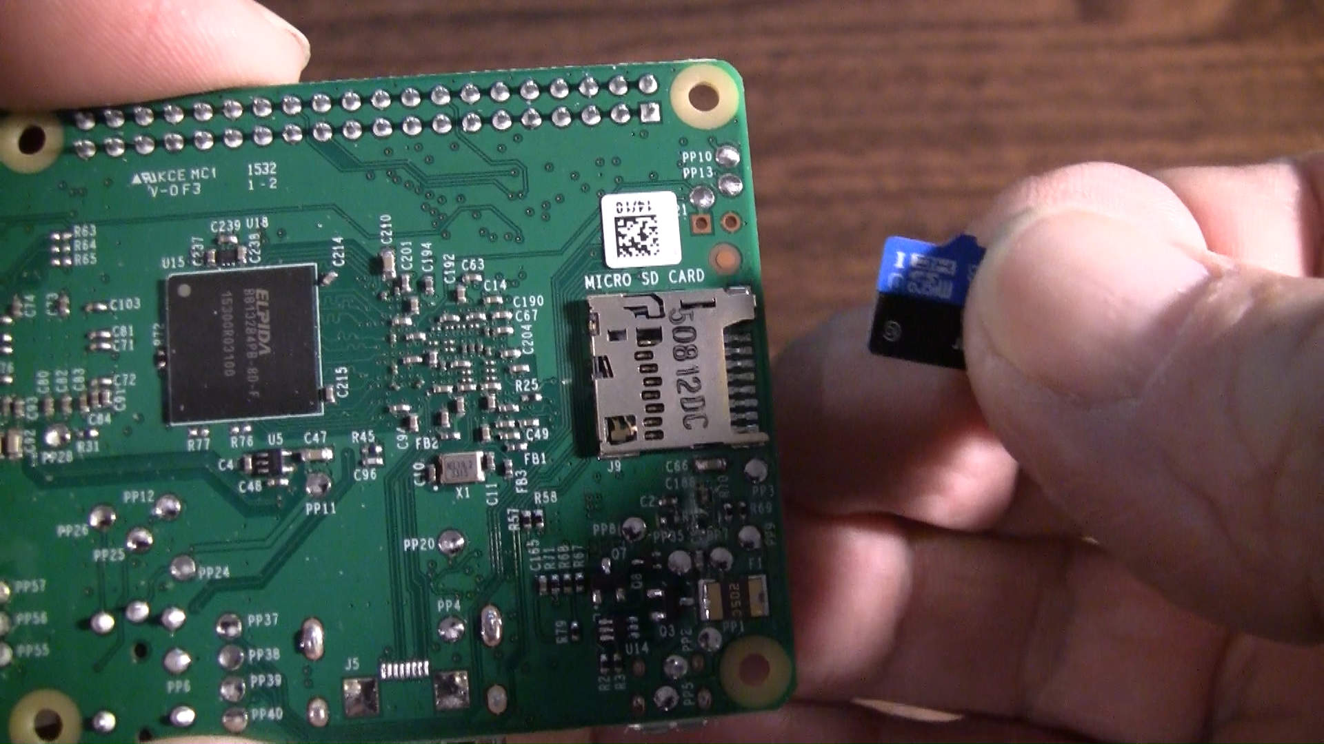Inserting SD card in Raspi